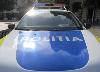 Profesor din Argeș, arestat pentru agresiune sexuală asupra unei eleve de 13 ani