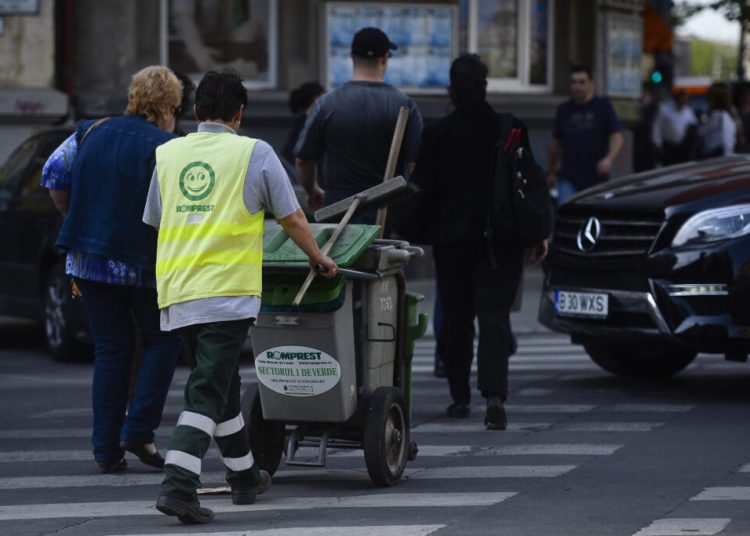 Romprest acuză Primăria Sector 1 de reziliere abuzivă a contractului de salubrizare