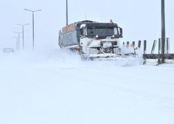 Bucureștiul se pregătește: 370 de utilaje pentru deszăpezire mobilizate!