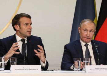 Macron pregătește reluarea dialogului între liderii europeni și Putin!