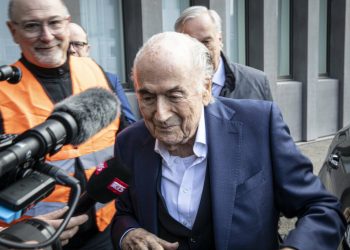 Blatter: Infantino conduce FIFA ca o „dictatură”!