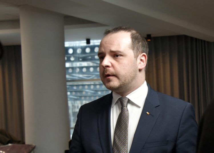 Rogobete: Spargerea monopolului CNAS va ridica standardul de îngrijire!