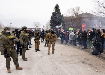 Irlandez cu permis de muncă în SUA, reținut cinci luni de imigrație!