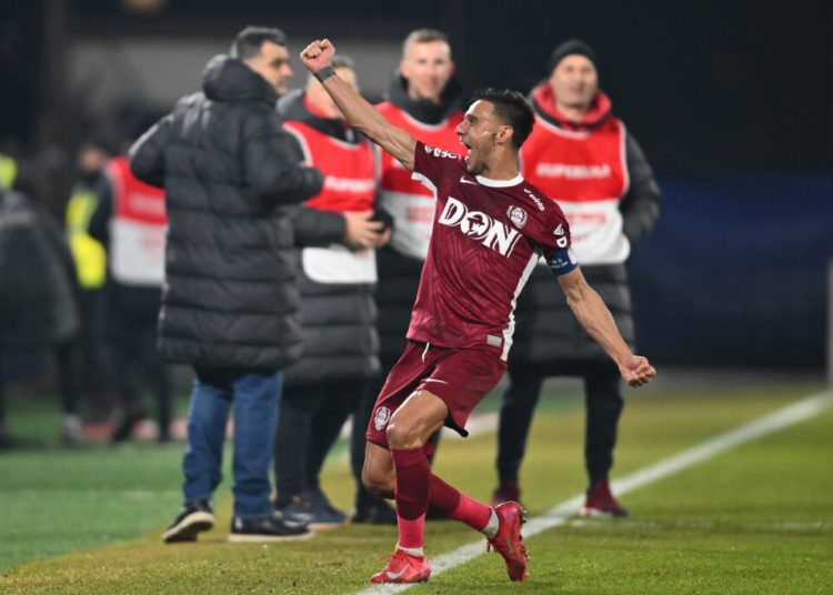 Superliga: Craiova și Farul dau bătăi de cap rivalilor în etapa 29!