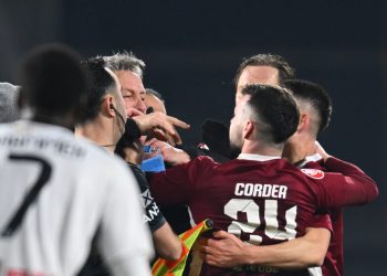 Bergodi suspendat o lună după derby-ul Clujului! Cordea, trei meciuri!