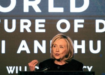 Hillary Clinton depune mărturie secretă în cazul Epstein: Detalii exclusive!