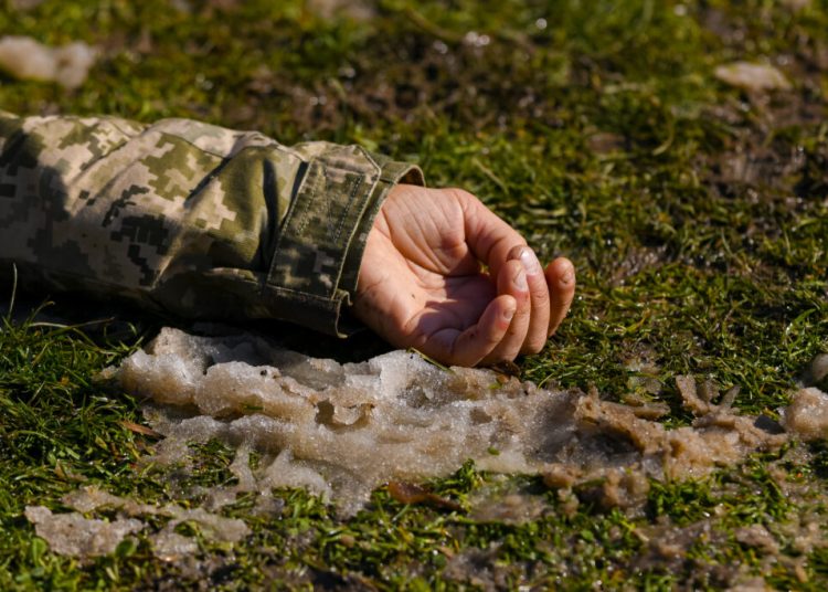 Explozie devastatoare în sudul Ucrainei: șapte polițiști răniți!