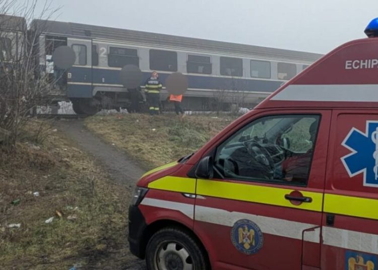 Tragedie la Bacău: Bărbat accidentat mortal de tren la gară cu bicicleta