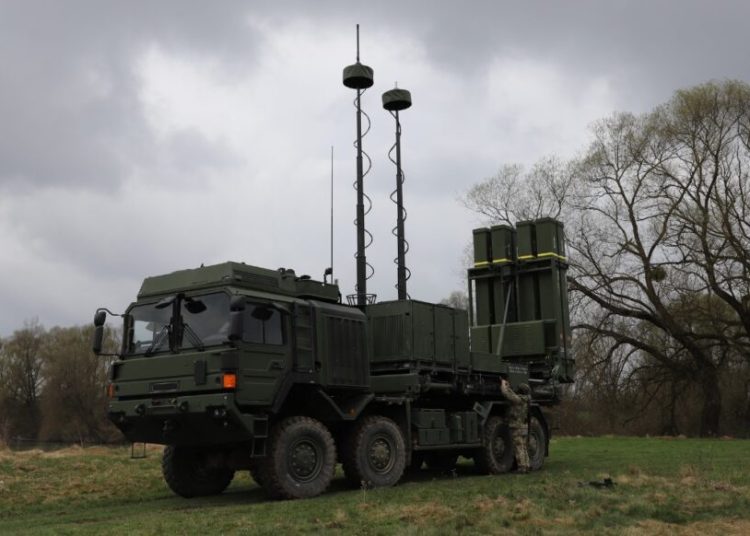 Sistemul german IRIS-T: Alternativa europeană la Patriot?