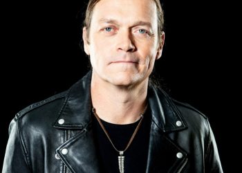 Tragedie în muzică: Solistul Brad Arnold de la 3 Doors Down a murit la 47 de ani