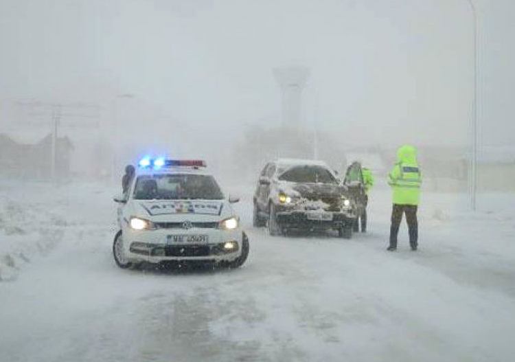 Viscol devastator: DN 2B și DN 22 închise! Avertizări meteo severe!
