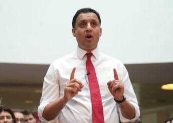 Liderul laburiștilor scoțieni cere demisia lui Keir Starmer! De ce?