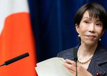 Premierul Japoniei, lider ultra-conservator, își consolidează puterea!