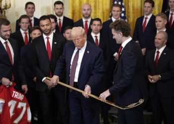 Casa Albă ironizează Canada după victoria SUA la hochei!