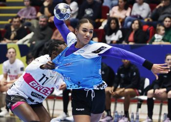 CSM București zdrobește liderul Brest în Liga Campionilor!