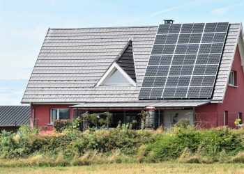 Costurile energiei regenerabile în Europa: De ce rămân mai ridicate decât în China?
