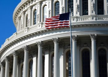 Diviziune în Congresul SUA: Trump declanșează Operațiunea „Epic Fury” în Iran!