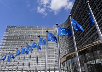 România se alătură UE în impunerea de restricții pentru veteranii ruși