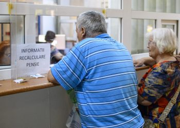 Pensiile din aprilie 2026: Cum influențează Paștele calendarul de plată?