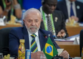 Lula avertizează Africa de Sud: Fără apărare, invazia e iminentă!