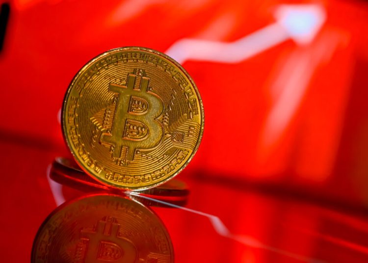 Iranul își croiește drumul prin sancțiuni cu ajutorul criptomonedelor