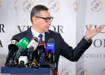 Ponta acuză: USR-iștii folosesc banii publici pentru atacuri personale!