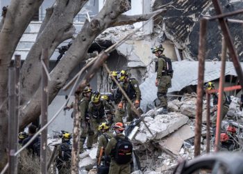 Morți în Liban ajung la 850, în timp ce Hezbollah lovește Israelul!