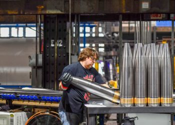 Explozie în economia apărării: comenzile firmelor europene cresc vertiginos!