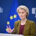 Ursula von der Leyen, sub focul criticilor pentru abuzul de putere externă