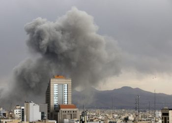 Israel intensifică atacurile aeriene asupra Teheranului!