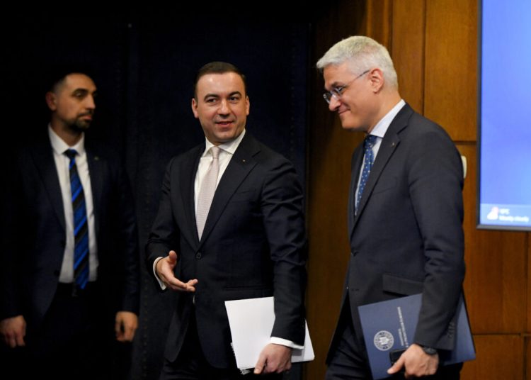 „Ministrul Dragoș Pîslaru: Astăzi România strălucește!”