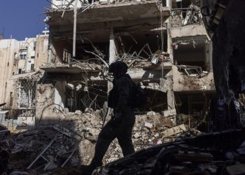 Zile decisive în Orientul Mijlociu: Houthi atacă Israelul, răniți în Liban