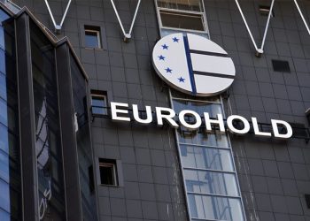 Eurohold lansează obligațiuni pentru a transforma rețeaua electrică din Bulgaria