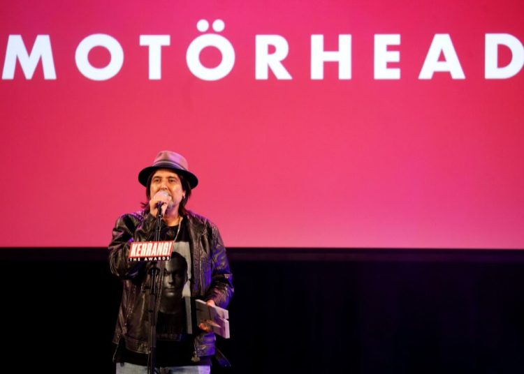 Tragedie în rock: Phil Campbell, chitaristul Motörhead, a decedat la 64 de ani