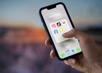 UE ia în considerare o rețea socială finanțată din fonduri publice!