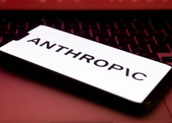 Anthropic renegociază cu Pentagonul, OpenAI încheie acord cu armata SUA!