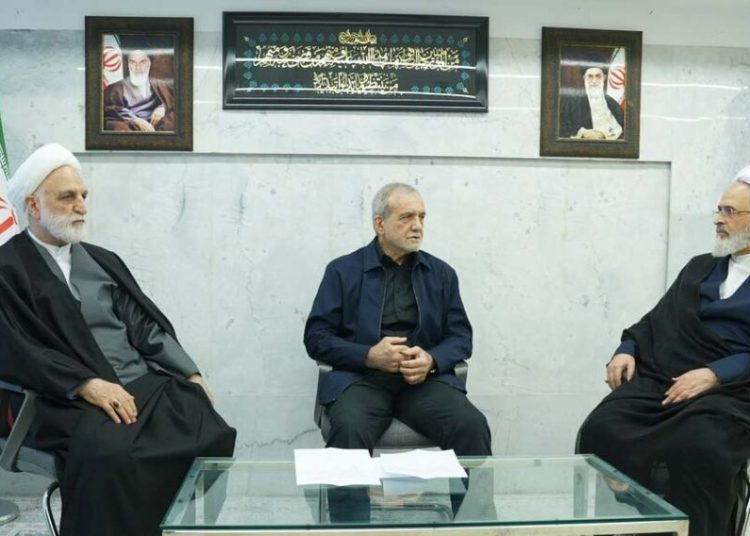 Iran: Consiliul se reunește mâine pentru alegerea noului lider suprem!