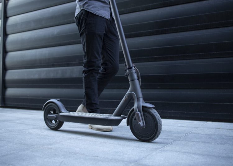 O țară europeană interzice anonimatul pe trotinete: amenzi de până la 400€!
