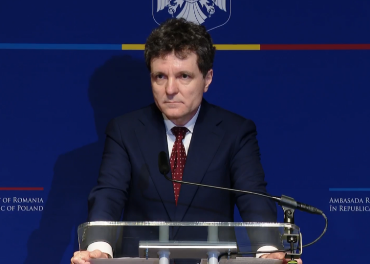 Nicușor Dan respinge ideea „umbrelei nucleare” franceze în România