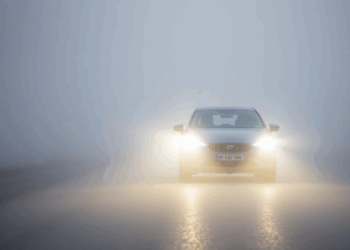 Ceață densă pe drumurile din România: Avertisment Infotrafic!