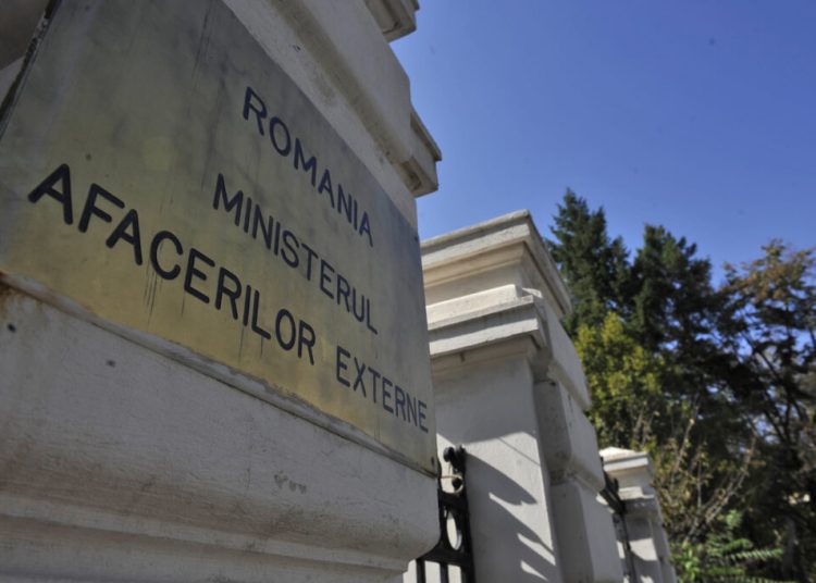 MAE îndeamnă Rusia să oprească atacurile asupra Ucrainei la graniță!