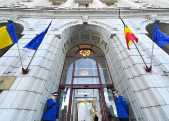 Deputat român acuzat că a instigat la atacuri împotriva instituțiilor!