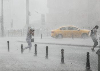 București sub ploi și vânt: prognoza meteo până sâmbătă!