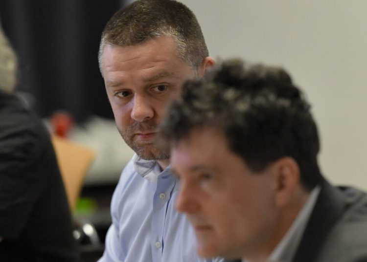 Ciprian Ciucu: 200 milioane euro din fonduri UE, în pericol la Primăria Capitalei!