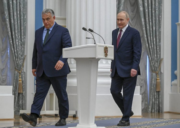 Cum a reacționat presa rusă la înfrângerea lui Viktor Orban?