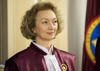 Simina Tănăsescu dezvăluie plecarea surprinzătoare a judecătorilor CCR