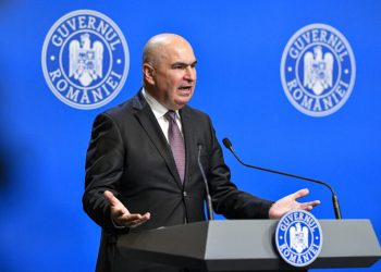 Bolojan: Negocieri cu Pfizer pentru plata eșalonată a medicamentelor!