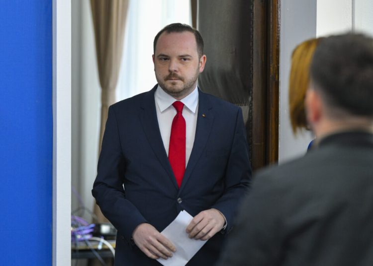 „Vaccinuri Pfizer: România are doze suficiente pentru toți, inclusiv rapel!”