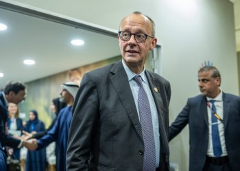 Germania taie costurile cursurilor pentru imigranți: românii în vizor!