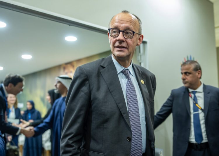 Germania taie costurile cursurilor pentru imigranți: românii în vizor!